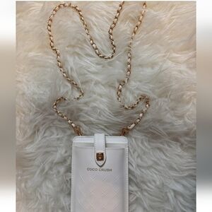 CHANEL Coco Crush White W/ Gold Chain CROSSBODY Phone & Card Holder Bag GWP